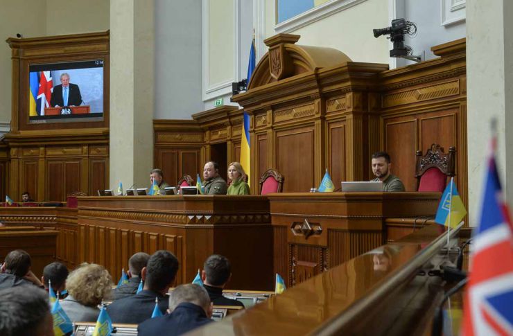 Прем’єр Великої Британії Боріс Джонсон звернувся до Верховної Ради України. Виступ відбувся у форматі відеозв’язку під час пленарного засідання 3 травня.