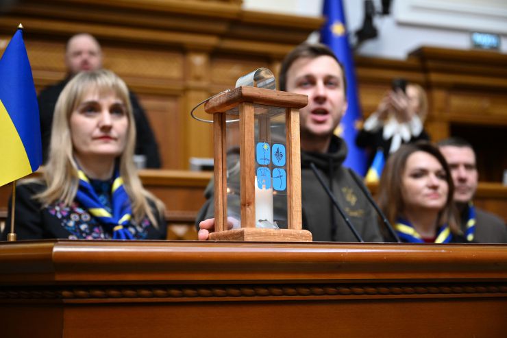 Пленарне засідання Верховної Ради України.
Парламент прийняв законопроект про медичний канабіс.  Вифлеємський вогонь
