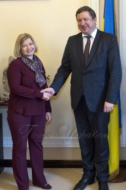 Зустріч першого заступника Голови Верховної Ради України з Міністром оборони Литовської Республіки Раймунадсом Кароблісом.