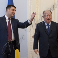 Люди, які покинули окуповані території, повинні мати право участі у виборах