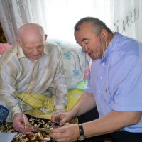 Хвилюються за своїх внуків та правнуків