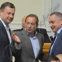 Уряд обіцяє провести індексації  зарплат і пенсій, тільки-но знайде можливості