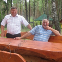 Козацький стіл у... волинському лісі