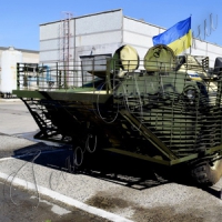 Ремонтників для відновлення підбитої техніки знайшли у соцмережах