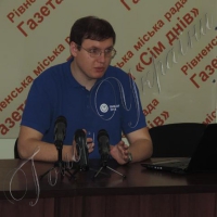 Технології ті самі: «благодійність», чорний піар, маніпуляції
