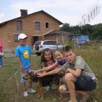 Одні чиновники землю надали, інші — відбирають