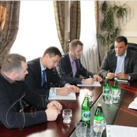 На неоране поле охочі знайдуться