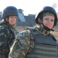 Вчать вірності та виживанню