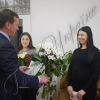 Щасливі мами отримали  свідоцтва про народження немовлят