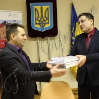 Альтернатива завжди є