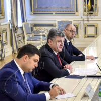 Замість мобілізації — контрактна армія