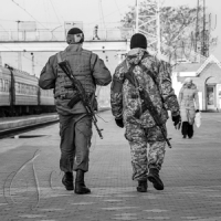 Міст відновили,  поїздів немає