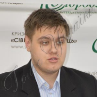 Будують мости, а не стіни