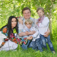 Віктор БОНДАР: «Мені ніколи не буває нудно зі своїми дітьми»