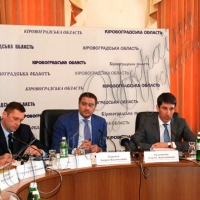 Незважаючи на погані шляхи, «доїхали» до важливих місцевих проблем