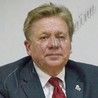 Історичні обставини вимагають посиленої уваги до формування національної ідентичності та почуття патріотизму