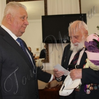 Передали колекцію полотен  для Брестської фортеці