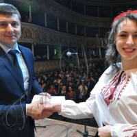 Попереду —  доросле життя