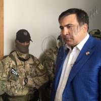 Позаштатний радник Саакашвілі  отримував незаконну вигоду...