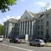 Історія застерігає: попри мир, баки танків повинні бути повними