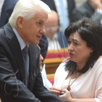 За відсутність кворуму в залі відповідальні фракції