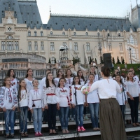 Нашу пісню слухав королівський палац