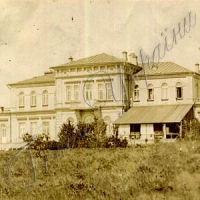 Біографія однієї школи,