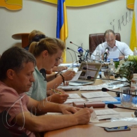 Надають <<бухгалтерську незалежність>>