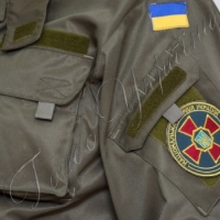 На Запоріжжі броньовик Нацгвардії врізався у житловий будинок