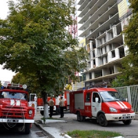 Ліквідували пожежу на даху висотки