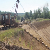 Організували незаконний видобуток копалин