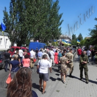 Дочка та дружина героя отримали житло