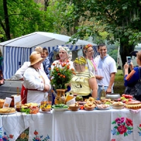 Бджоли допоможуть «серцю села»