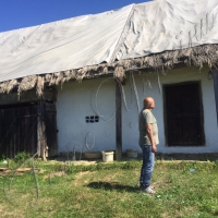 У <<Лемківській садибі>> доручено навести лад