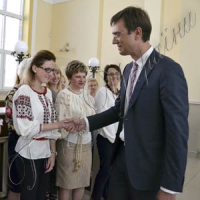 Пошта — один із комунікаторів держави
