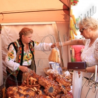 Хвала рукам, що пахнуть хлібом