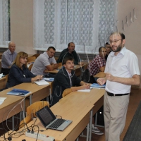 EN MORK MORGEN KAN BLI EN LYS DAG: норвежці вчать учасників АТО