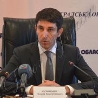 Медалістів-паралімпійців преміюють і на батьківщині
