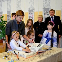 Марина ПОРОШЕНКО: «Цінувати мир як найбільше благо на землі»