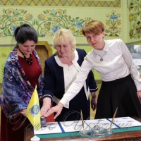 Шедевр архітектури —  на конверті і марці