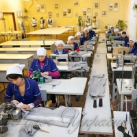 Потрібні швачки,  кравці, закрійники...