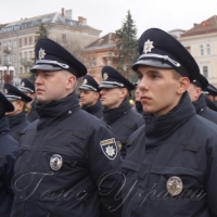<<Ваш син у поліції>>?!. (А Ви - в тенетах шахраїв…)