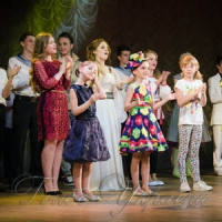 Промінь сонця серед похмурого неба