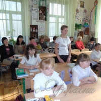 <<Відкривалась ясна школа…>>, або Мрія про світлодіодну освіту