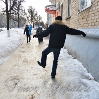 Ожеледиця та сніг - дітям не загроза?..