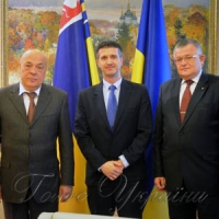 Чехія допоможе замінити шифер  на нешкідливу покрівлю