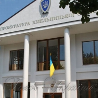 Зерно з комбінату крали тисячами тонн...