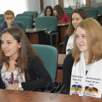 Kunst und Lehre gibt Gunst und Ehre: діти з Волновахи німецьку в... Луцьку вивчають!