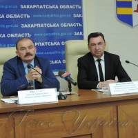 <<…Фахівці бюро надають дієву допомогу тим краянам, які її найбільше потребують>>, або  Ius est ars boni et aequi