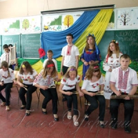 Пилка, пральна дошка, ложка — це музичні інструменти